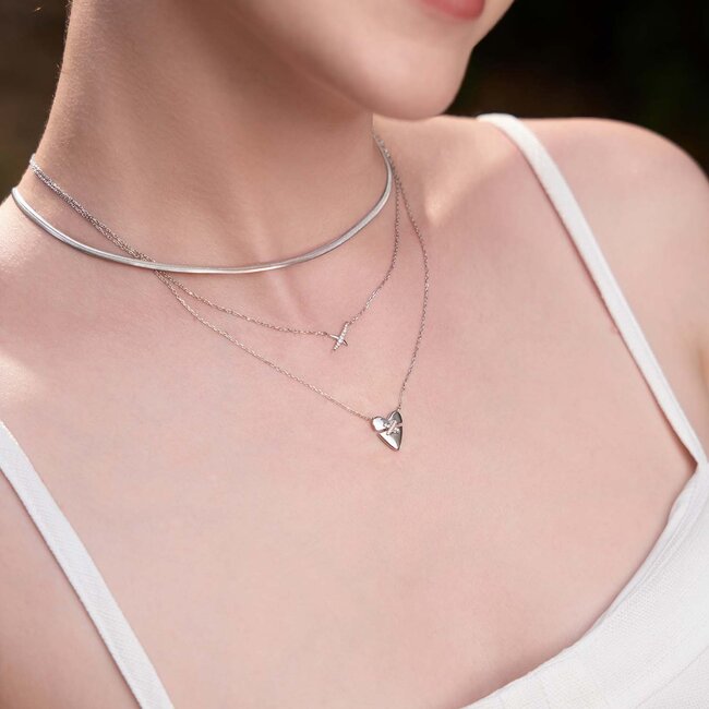 Zilveren kruisvormige schakelketting met zirkonia steentjes 45 cm
