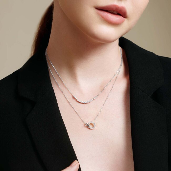 Zilveren twist schakelketting met zirkonia steentjes 45 cm