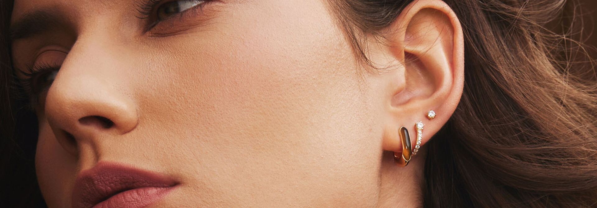 Gold Sparkling Pavé Hoop Earring