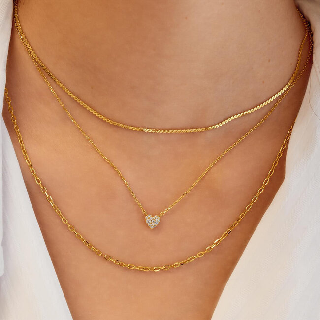 Goudvergulde hartvormige schakelketting met zirkonia steentjes 48 cm