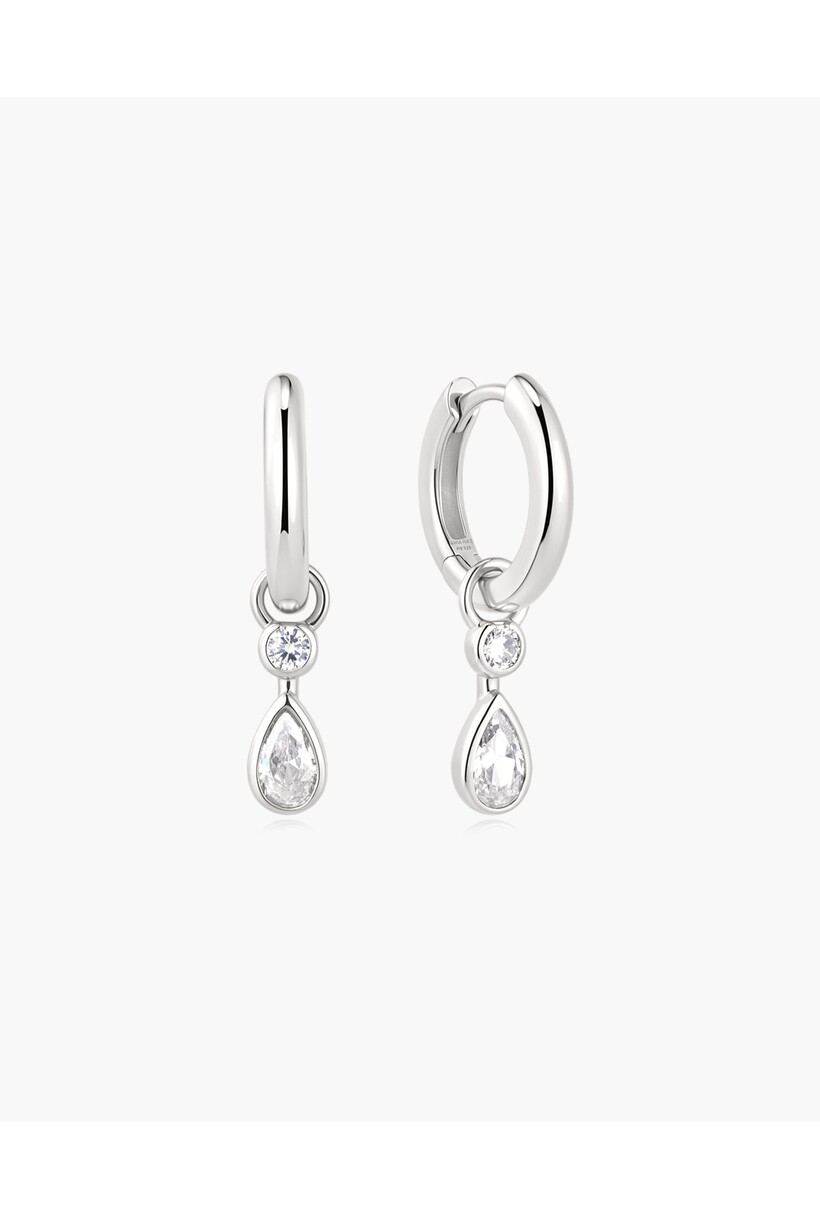 Huggie oorringen met druppelvormige zirkonia zilver 9,5 mm