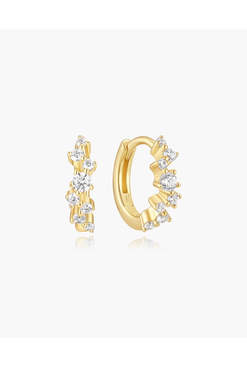 Zigzag huggie oorringen met zirkonia goudverguld 8 mm