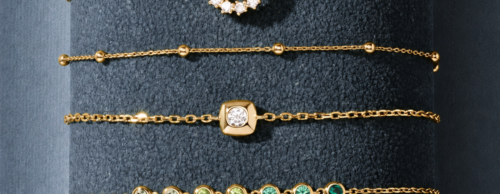 Armbanden van Ania Haie