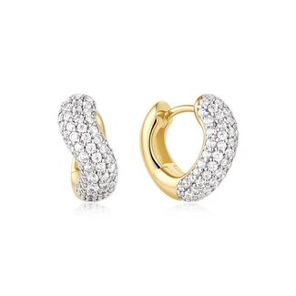 Chunky golvende huggie oorringen met zirkonia goudverguld 8 mm