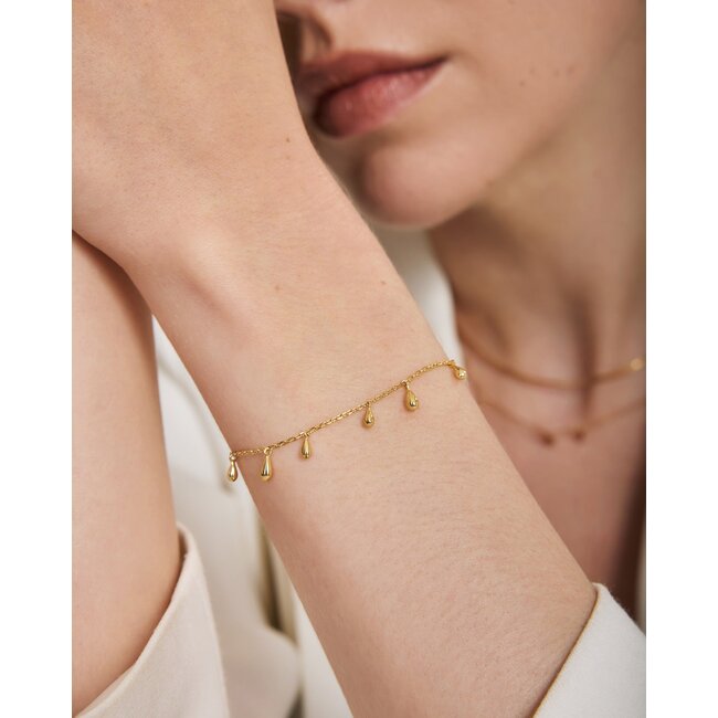 Goudvergulde stationarmband met gepolijste druppels 18,5 cm