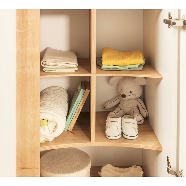 Jamie baby kledingkast 3 deurs Jamie baby kledingkast 3 deurs