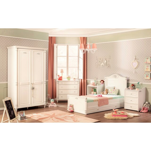 Romantic baby wandschap kinderkamer