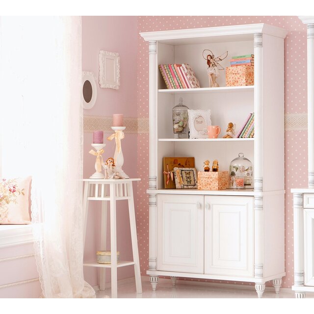 Romantic boekenkast meisjes kamer groot