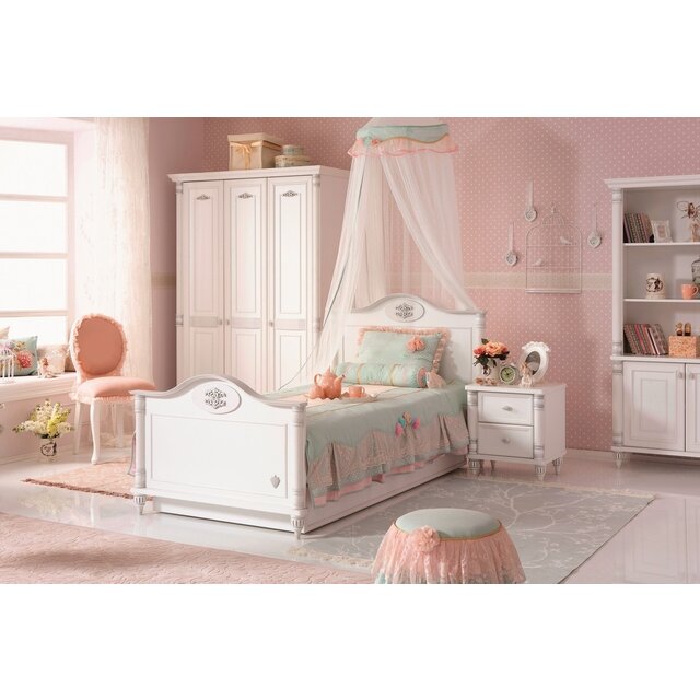 Romantic boekenkast meisjes kamer groot