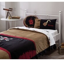 Black Pirate bedsprei + kussenset (210 x 200 cm)