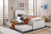 California bedlade tienerkamer wit