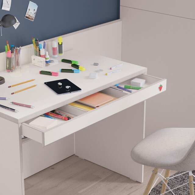 California Studio bureau wit kinderkamer