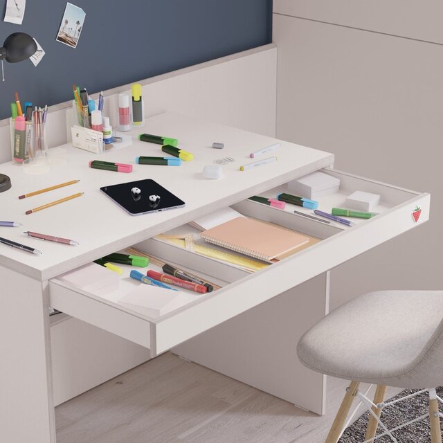 California Studio bureau wit kinderkamer