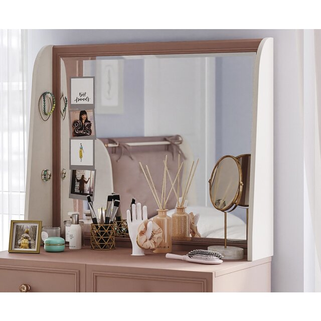 Elegance roze kinderkamer spiegel bij commode Elegance roze kinderkamer spiegel bij commode
