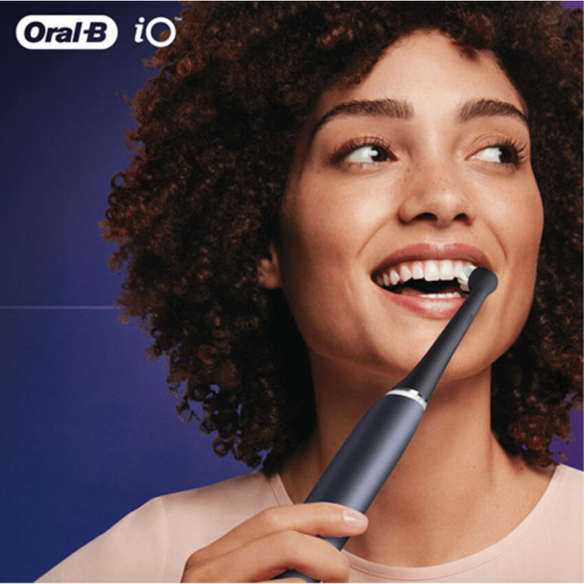 Oral-B Oral-B iO Ultimate Clean Black Opzetborstels - 2 stuks