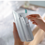 Philips Sonicare 3100 White HX3673/13 + Reisetui Special Edition Philips Philips Sonicare 3100 White HX3673/13 + Reisetui Special Edition