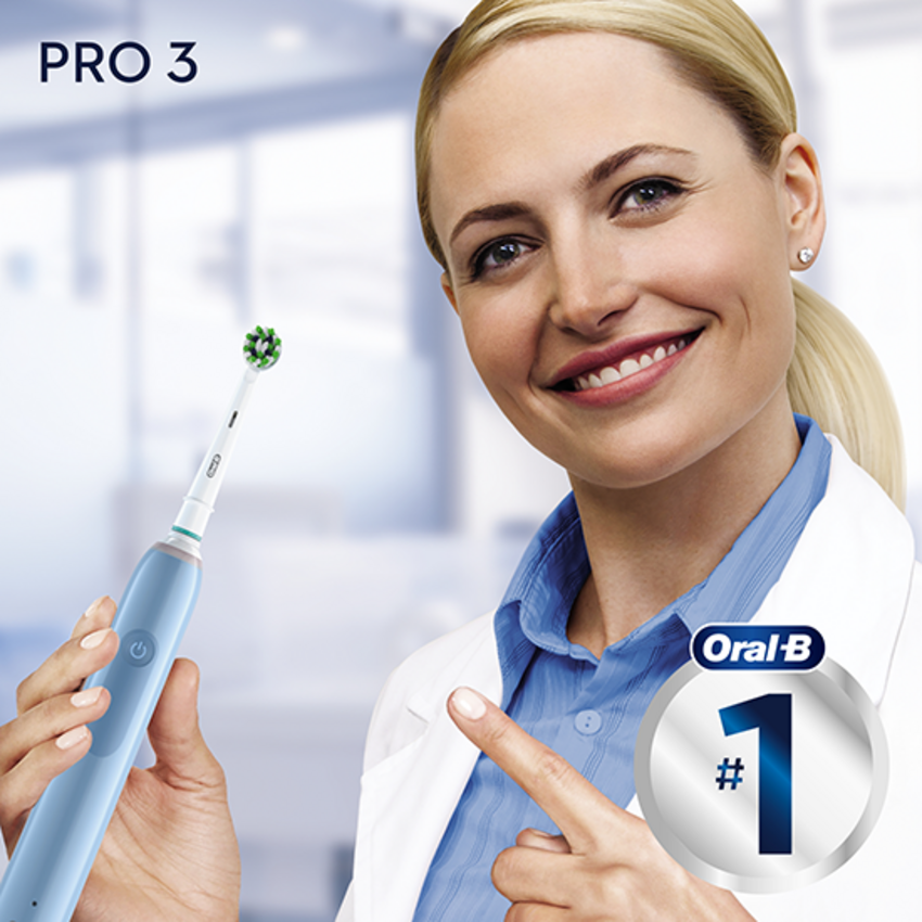Oral-B Oral-B PRO 3 3770 Blue Cross Action