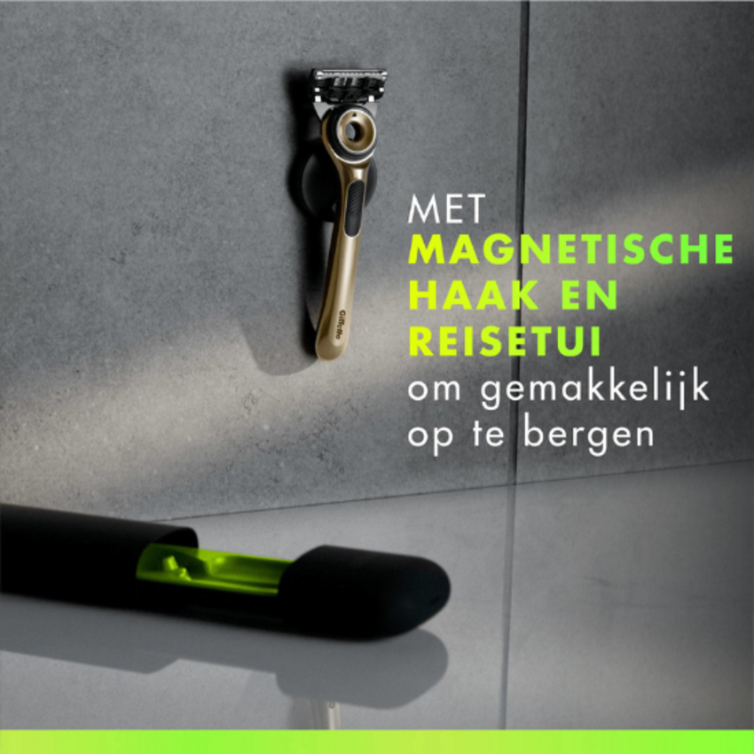 GilletteLabs Champion Gold Scheersysteem met Exfoliërende Strip - 1 Handvat + 5 Scheermesjes Gillette GilletteLabs Champion Gold Scheersysteem met Exfoliërende Strip - 1 Handvat + 5 Scheermesjes