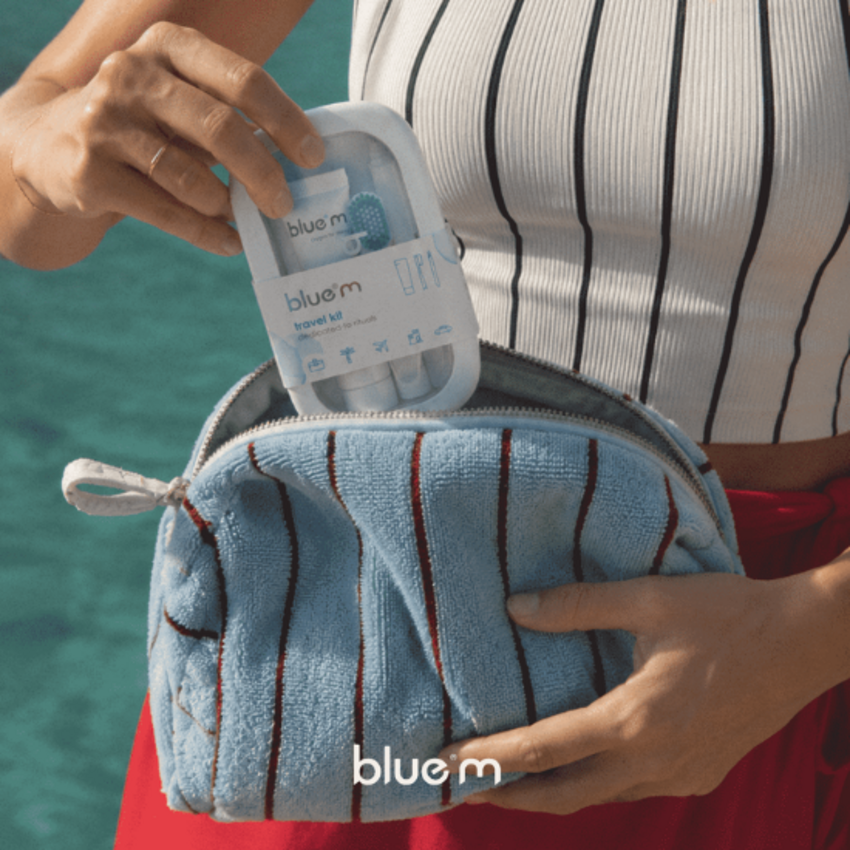BlueM Travel Kit - Travel Tandenborstel + Tandpasta Fluoridevrij - 15 ml BlueM BlueM Travel Kit - Travel Tandenborstel + Tandpasta Fluoridevrij - 15 ml