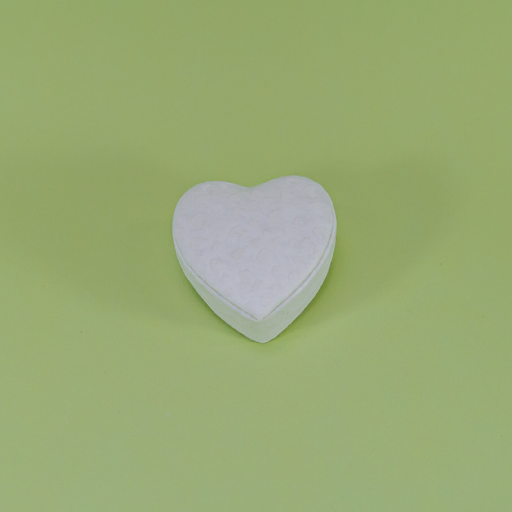 ECO-URN Hartvormig urn- doosje met hartjes print (10x4cm)