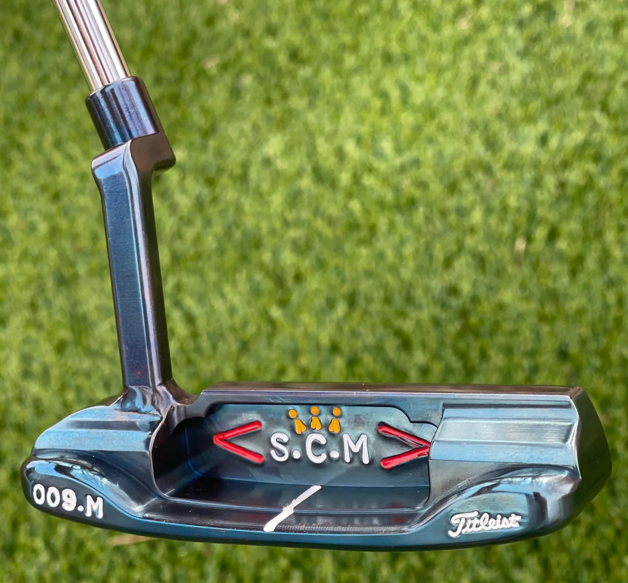 Scotty Cameron - Tour Masterful 009 Chromatic Blue finish met welded neck (met COA)