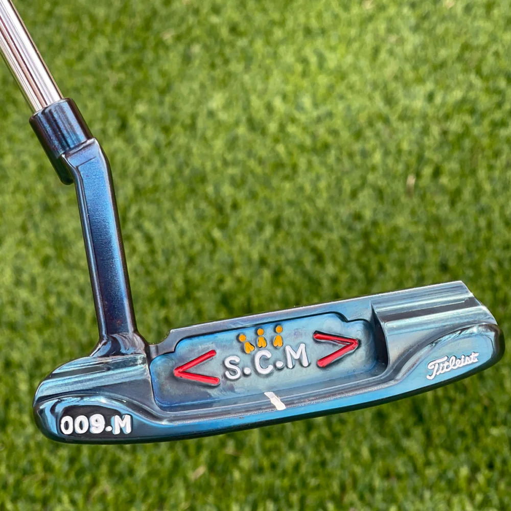 Scotty Cameron - Tour Masterful 009 Chromatic Blue finish met welded neck (met COA)