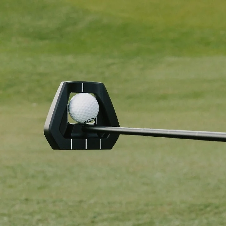 L.A.B. Golf VZN 1.i