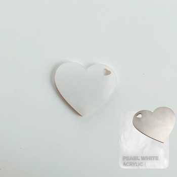 Feeërieke | Sleutelhanger Hart - Acryl Pearl White
