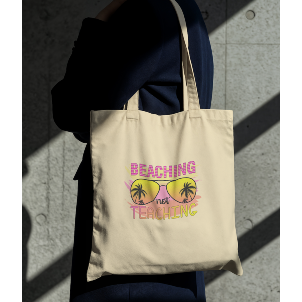 Feeërieke | Textieltransfer DTF "Beaching not Teaching"