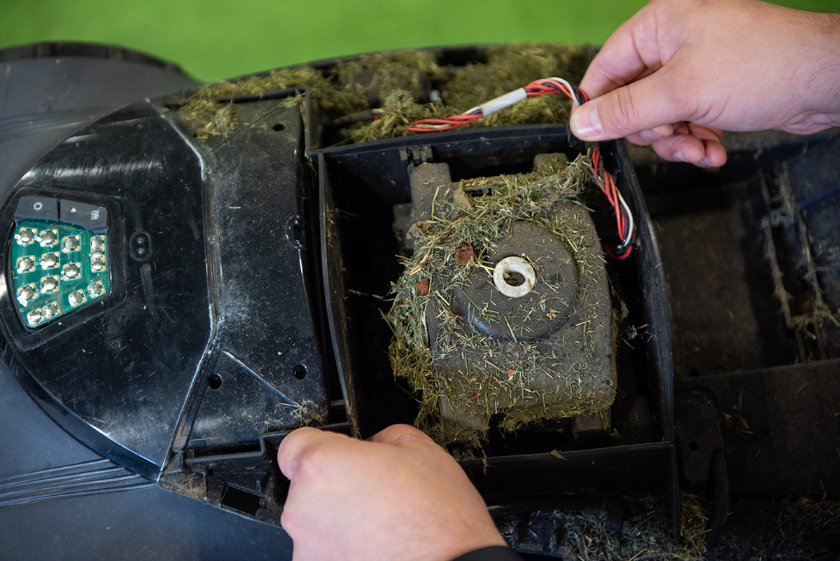 Onderhoud voor een robotgrasmaaier?