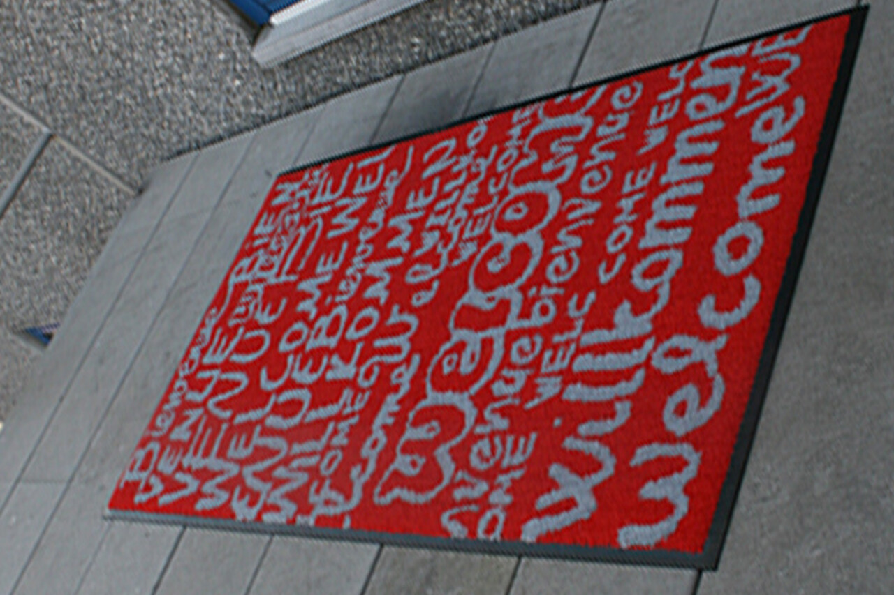 Mattenexpert Optibruch logo mat buiten Mattenexpert Optibruch logo mat buiten