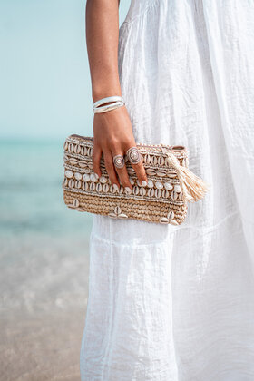 Clutch Shells Natural