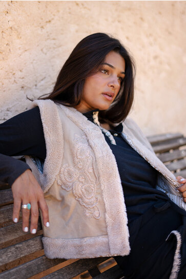 Strickjacke Corazon Sand
