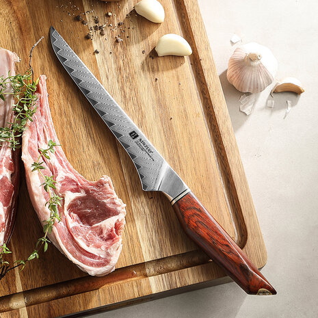 XinZuo Damascus uitbeenmes 16.5cm - X03 Xing Series - XinZuo x Mauro Uliassi (3-sterren Michelin chef) XinZuo Damascus uitbeenmes 16.5cm - X03 Xing Series - XinZuo x Mauro Uliassi (3-sterren Michelin chef)