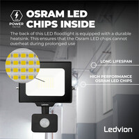 Ledvion Naświetlacz LED Z Czujnikiem Ruchu 30W – Osram – IP65 – 120lm/W – Naturalny Biały Kolor – 5 lat gwarancji