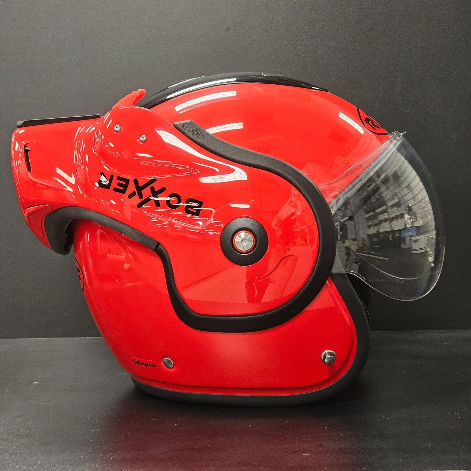 Roof Roof helmet RO9 new boxxer solid red