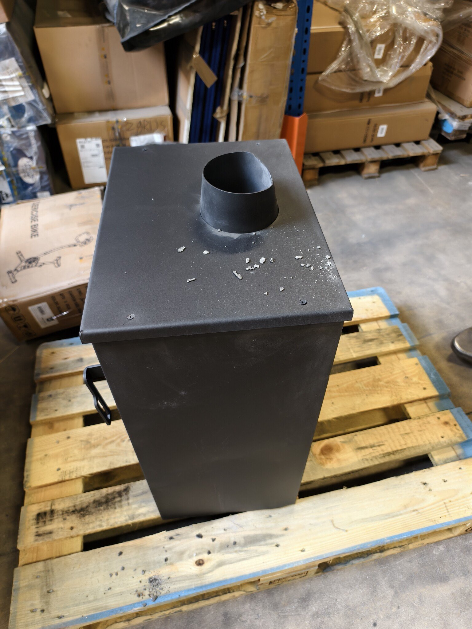 Houtkachel 12KW - Staal - 60% Korting! (Beschadigd)