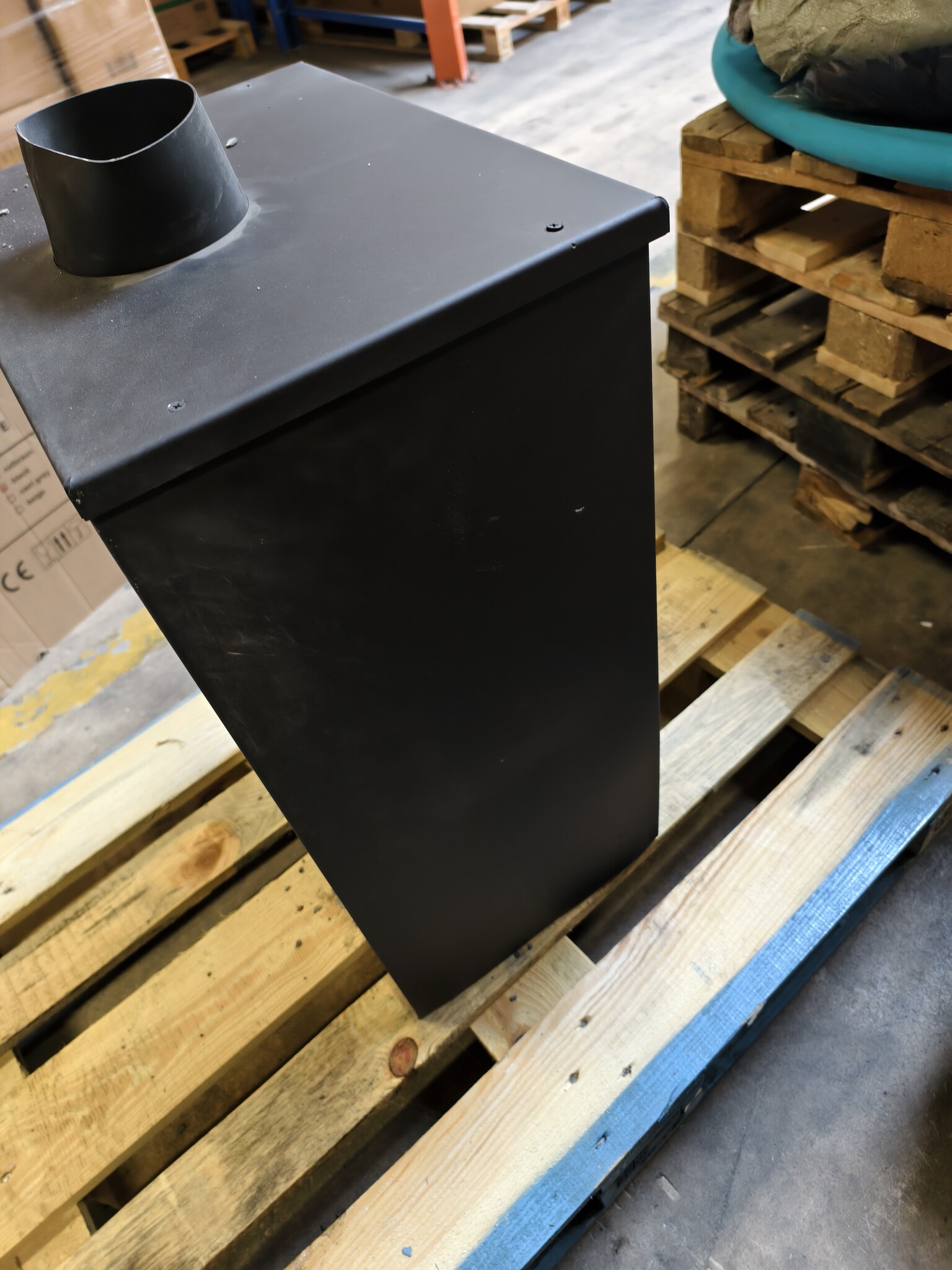 Houtkachel 12kW - Beschadigd - 55% Korting!