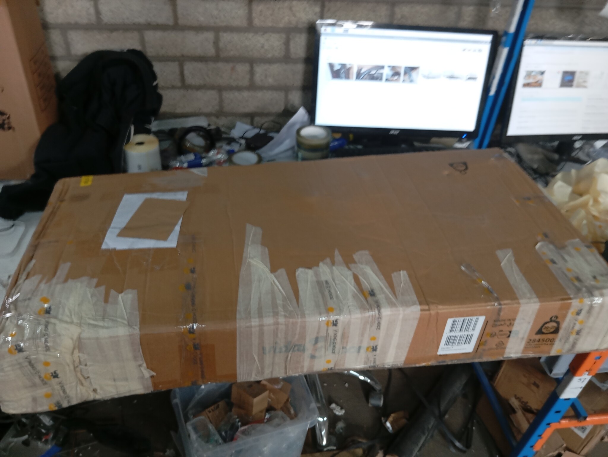 vidaXL Bedframe 120x200 Zwart - Krasjes - 55% Korting!