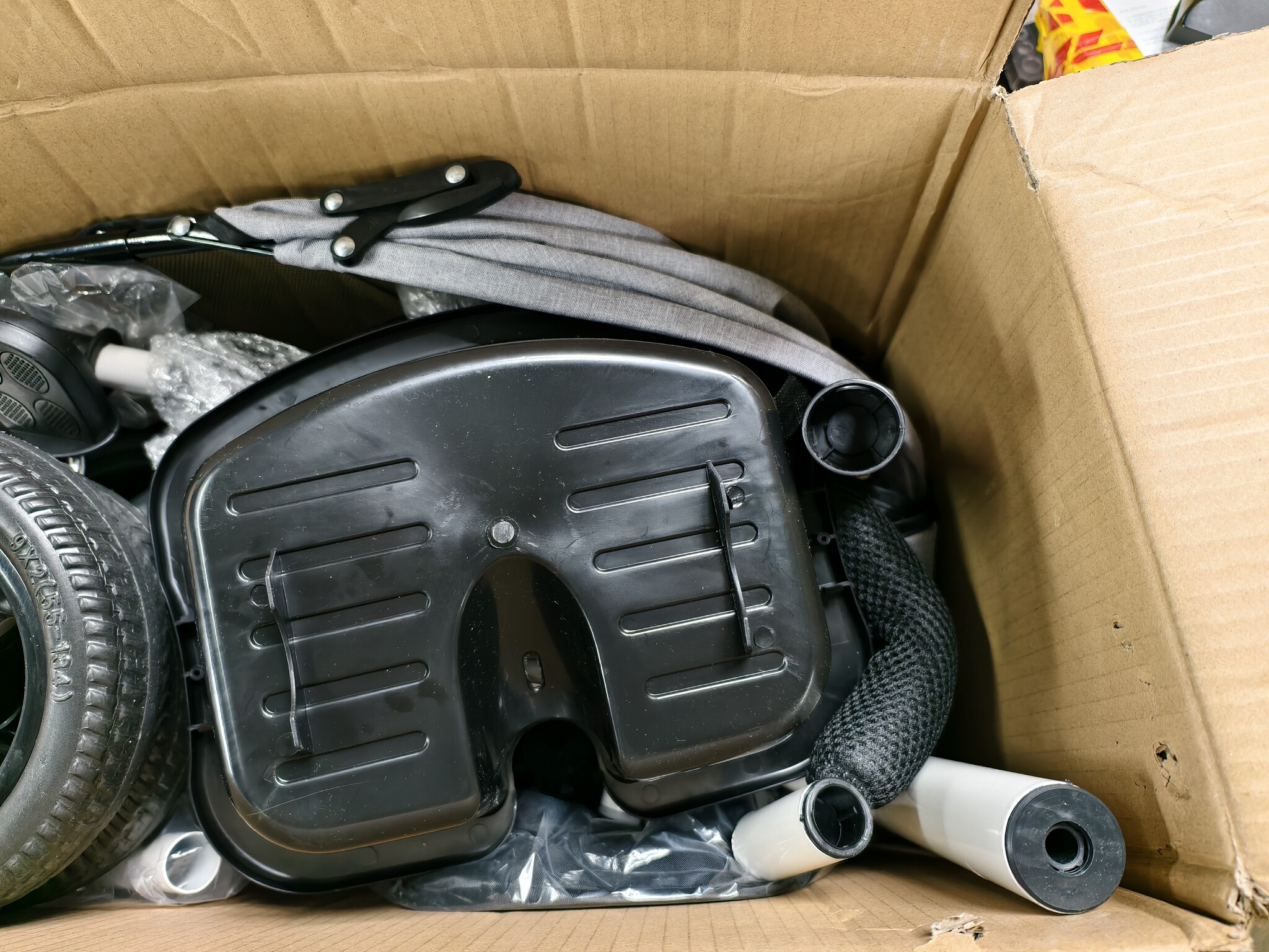 Driewieler met Duwstang & Zonnekap Grijs-Wit -55% Korting!