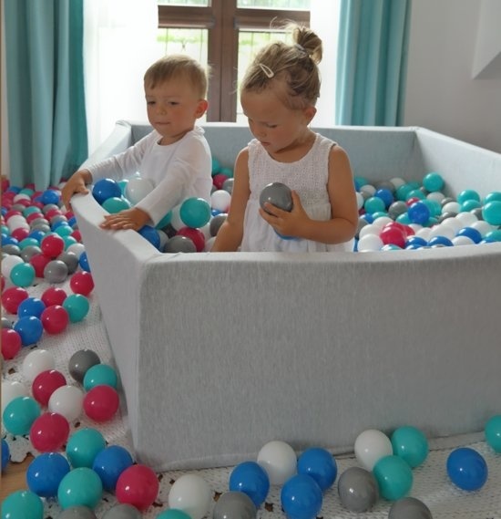 Ballenbak 120x120 + 600 ballen! Vuil/Mist Ballen -60%