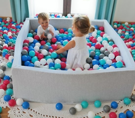 Ballenbak 120x120 + 600 ballen! Vuil/Mist Ballen -60%