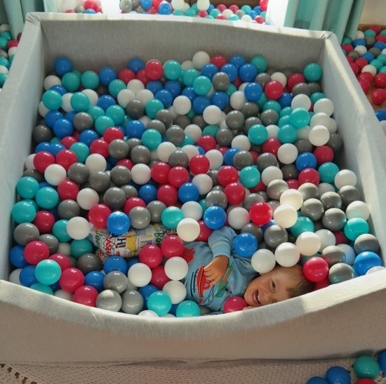 Ballenbak 120x120 + 600 ballen! Vuil/Mist Ballen -60%