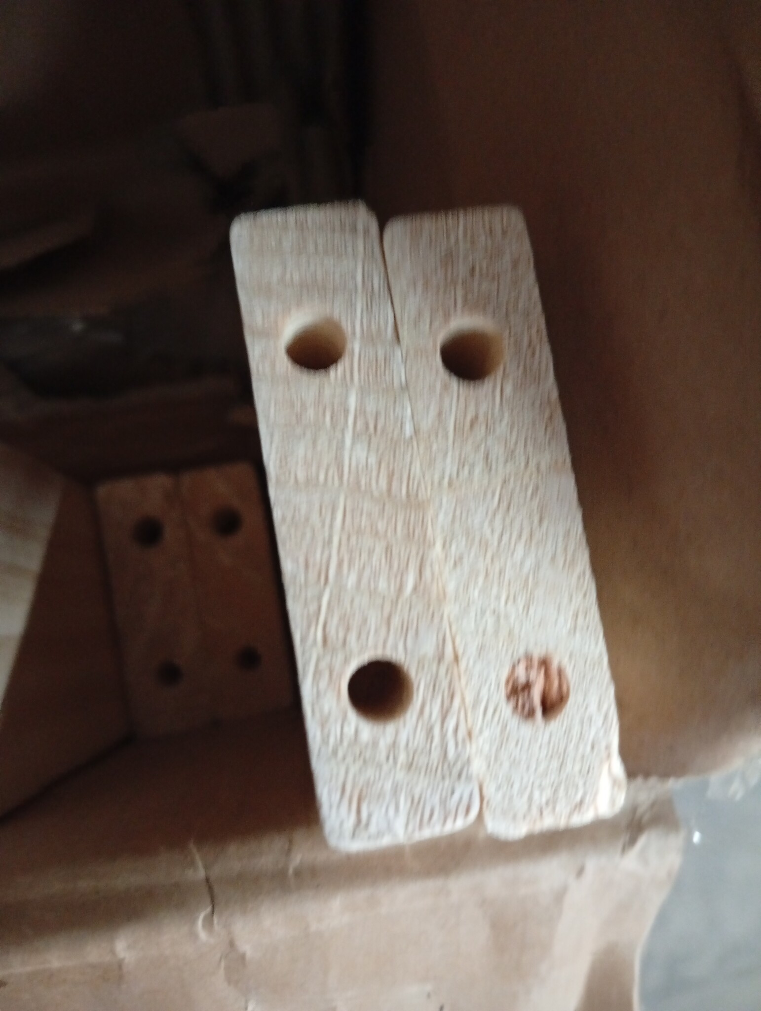 Oppottafel Grenenhout 108cm - 55% Korting! (Lichte Schade)