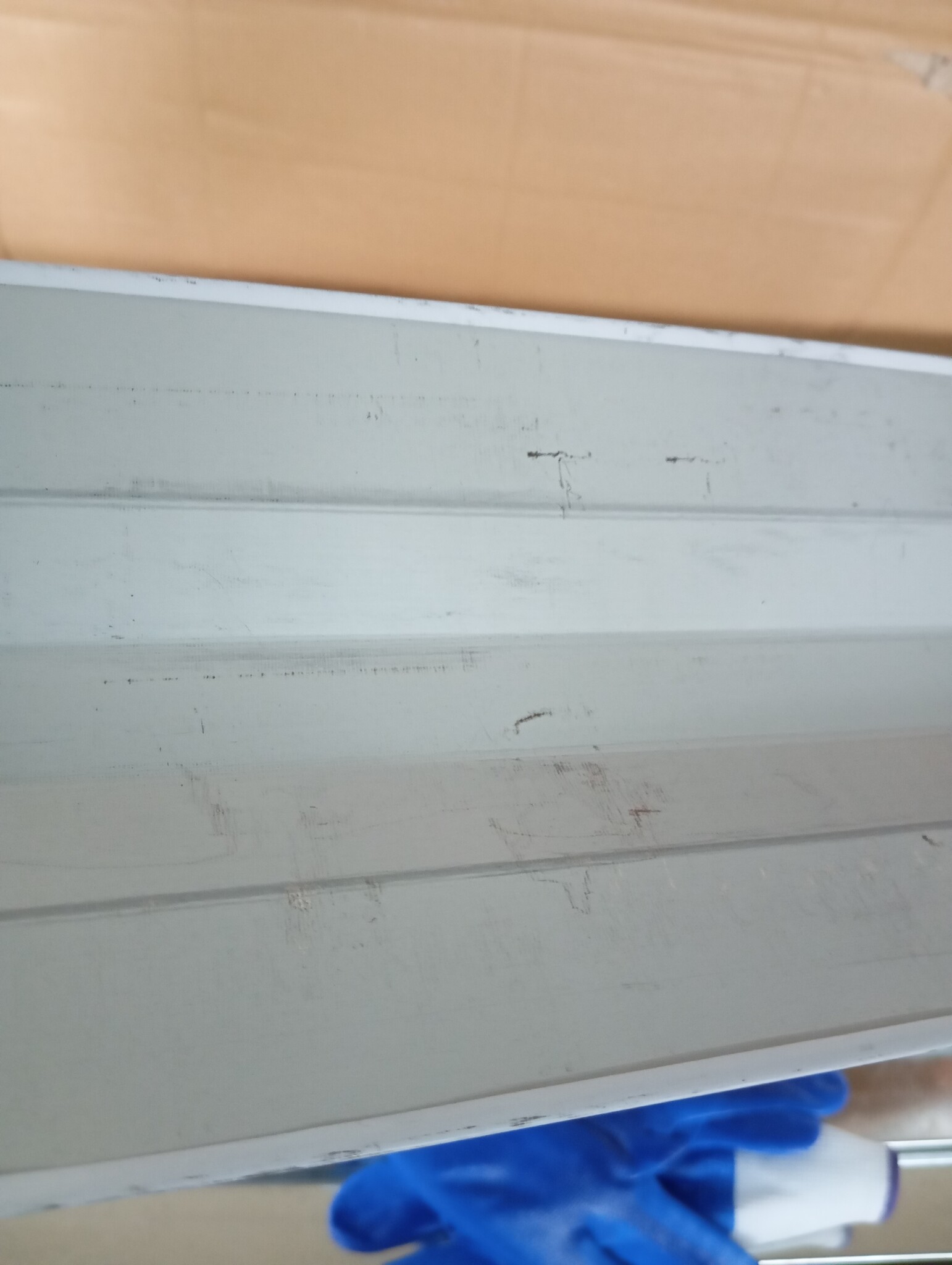 Tuinschuur gegalvaniseerd staal bruin 116x45x175cm - 55% Korting!