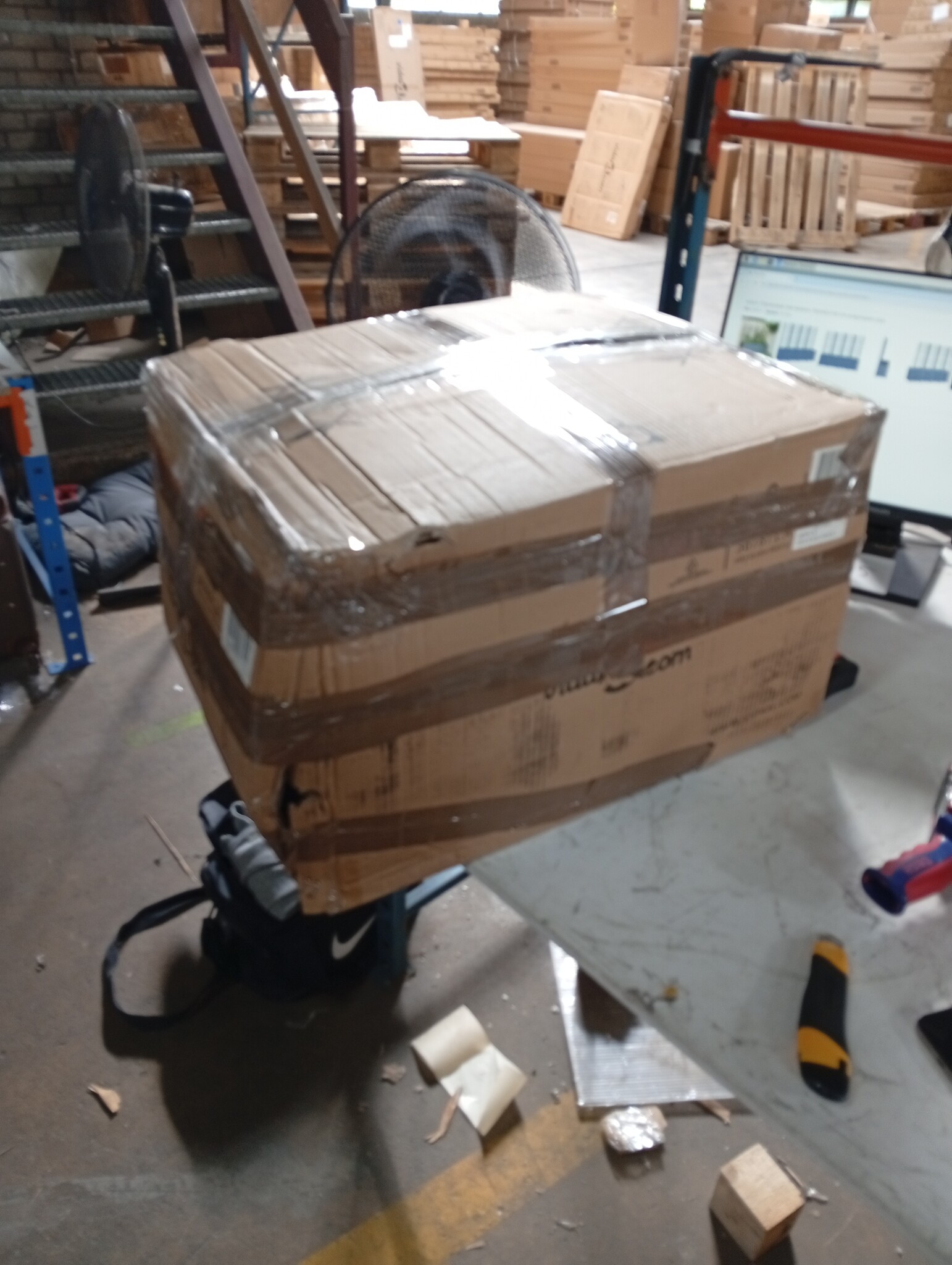 VidaXL Plantenbak met Latwerk Grijs - 45% Korting!