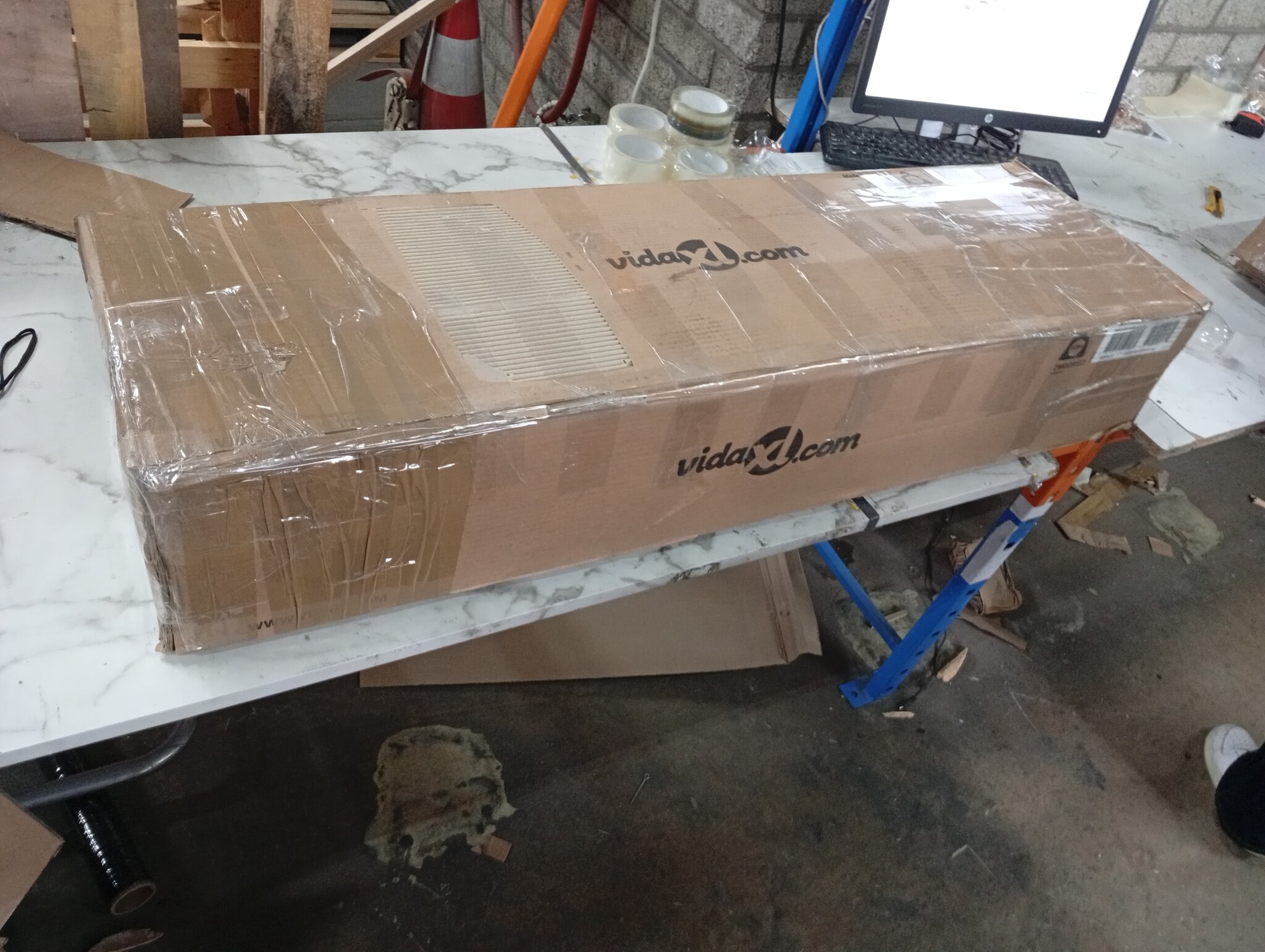 Stapelbed Grenenhout 75x190 cm - 60% Korting! Mogelijk incompleet