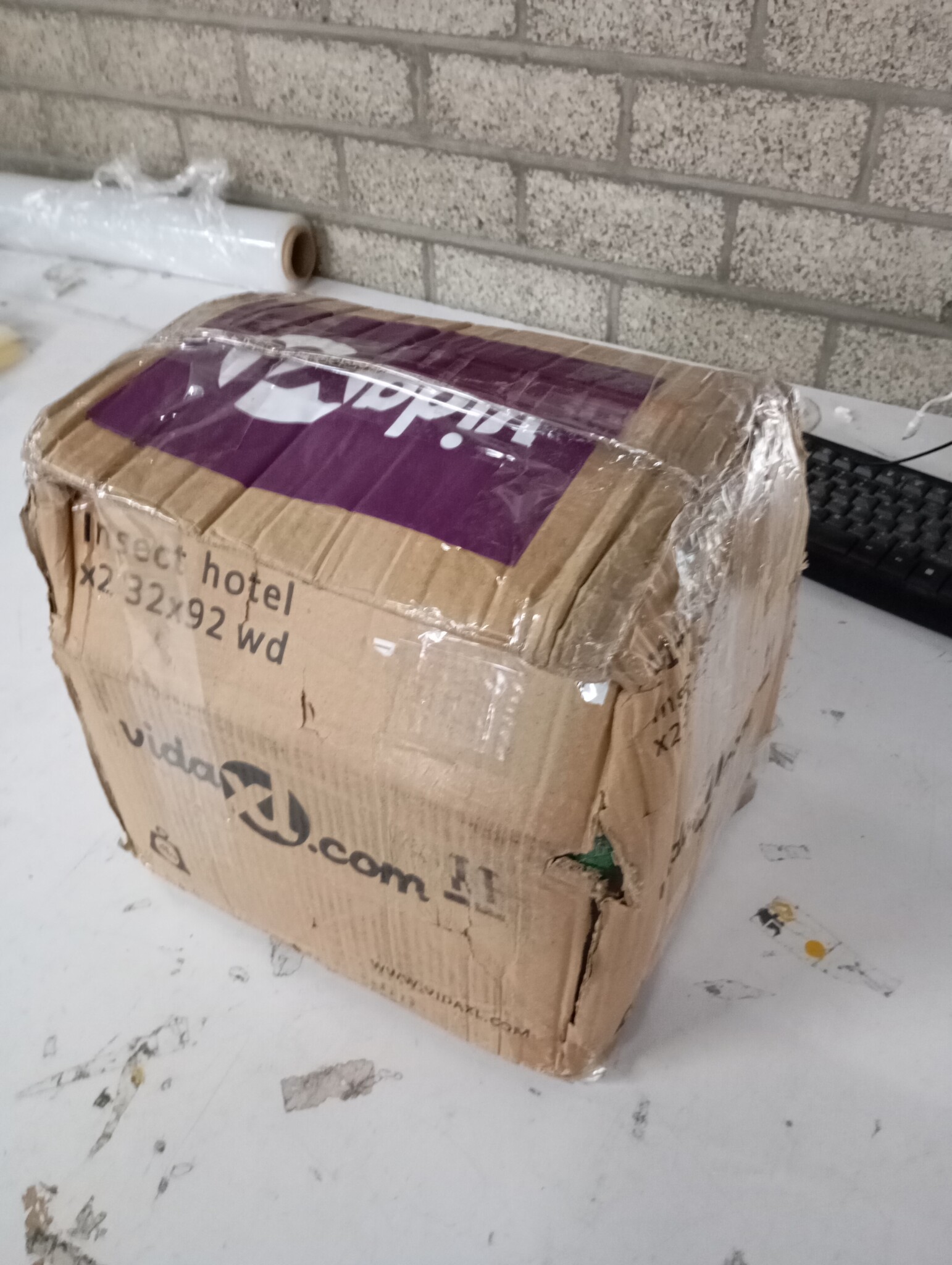 Insectenhotel Set (2 stuks) - Vurenhout - 55% Korting! (Dak beschadigd)