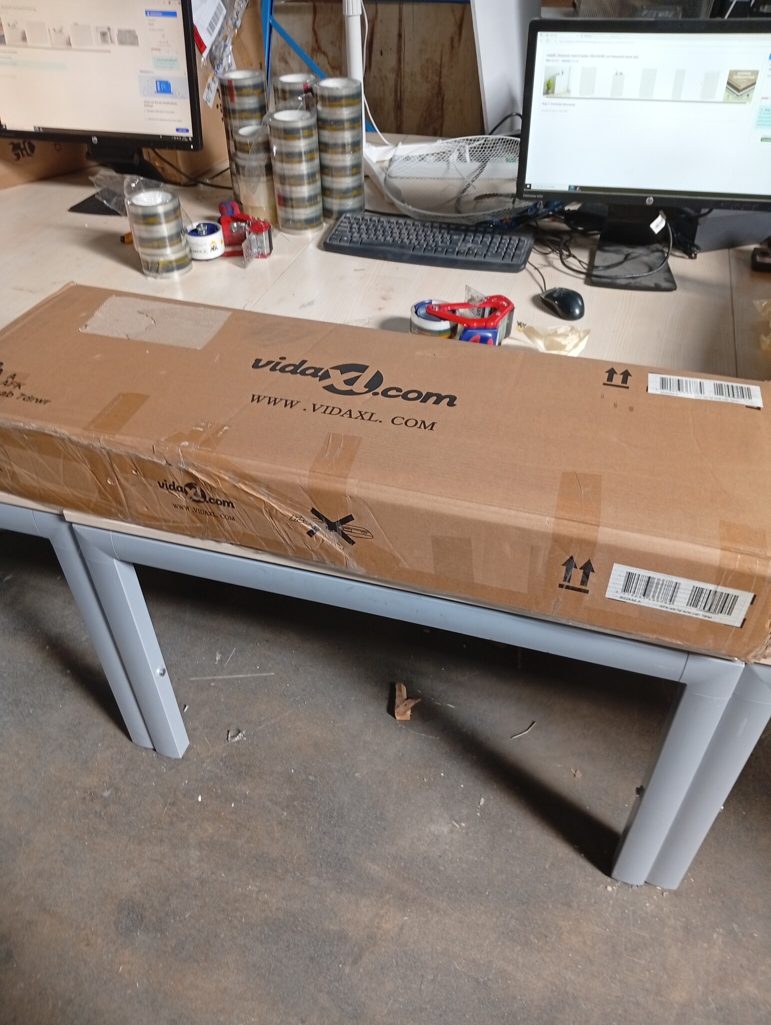 VidaXL Dressoir Wit 50x34x96cm - 55% Korting! (Beschadigd)