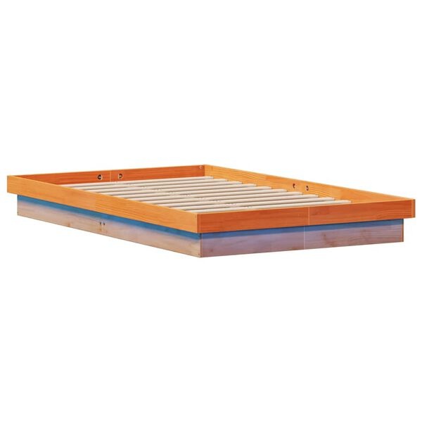 vidaXL Bedframe LED 140x200cm Grenenhout Wasbruin -35%!